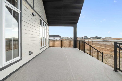 340 Muirfield Crescent, Lyalta, AB - Outdoor With Deck Patio Veranda With Exterior