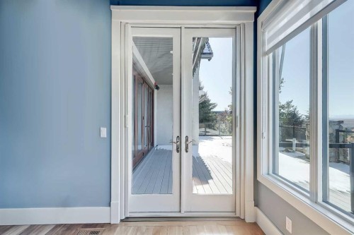 53 Spring Willow Terrace Sw, Calgary, AB - Indoor Photo Showing Other Room