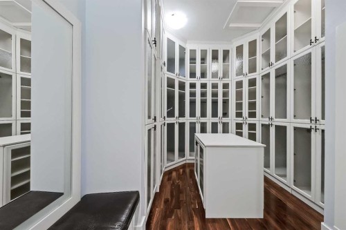 53 Spring Willow Terrace Sw, Calgary, AB - Indoor