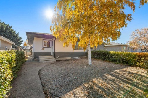 4229 Richmond Road Sw, Calgary, AB - Outdoor