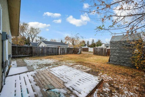 159 Falwood Way Ne, Calgary, AB - Outdoor