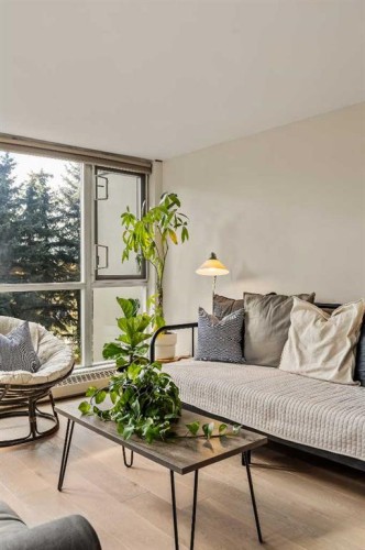 311-1108 6 Avenue Sw, Calgary, AB - Indoor