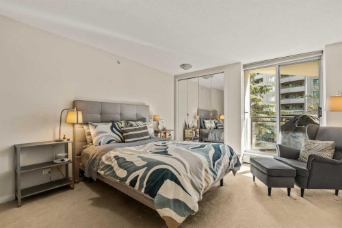 311-1108 6 Avenue Sw, Calgary, AB - Indoor Photo Showing Bedroom