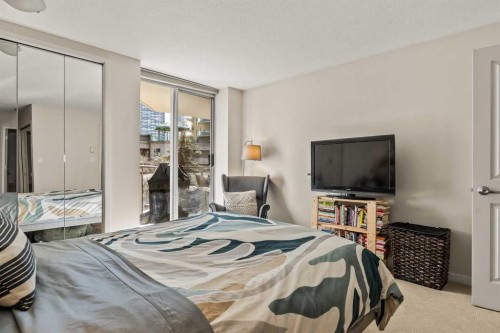 311-1108 6 Avenue Sw, Calgary, AB - Indoor Photo Showing Bedroom