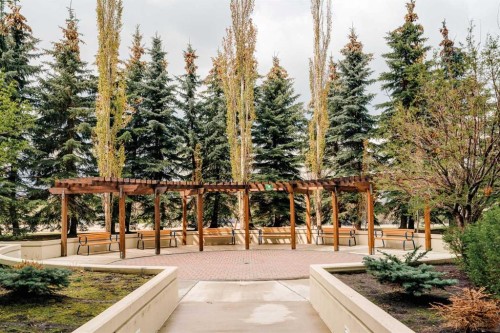 311-1108 6 Avenue Sw, Calgary, AB - Outdoor