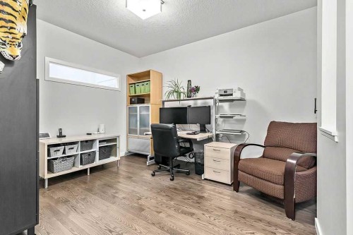 29 Cougar Ridge Close Sw, Calgary, AB - Indoor Photo Showing Office