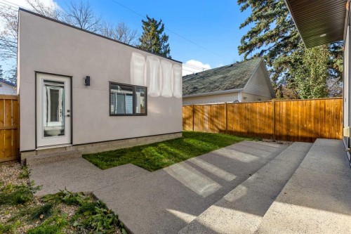 617 19 Avenue Nw, Calgary, AB - Outdoor