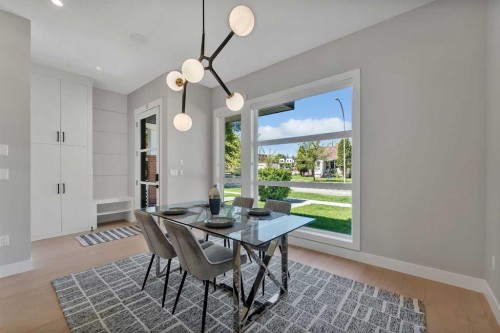 617 19 Avenue Nw, Calgary, AB - Indoor Photo Showing Dining Room