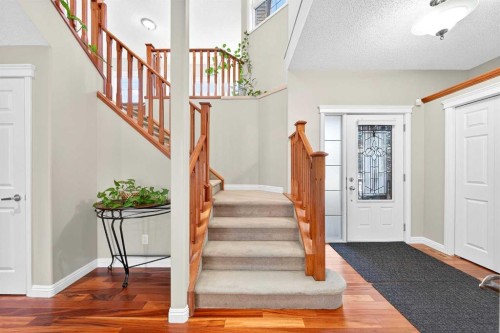 21 Panamount Street Nw, Calgary, AB - Indoor Photo Showing Other Room