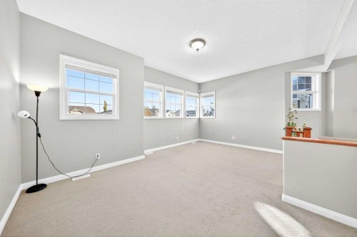 21 Panamount Street Nw, Calgary, AB - Indoor Photo Showing Other Room