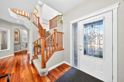 21 Panamount Street Nw, Calgary, AB - Indoor Photo Showing Other Room