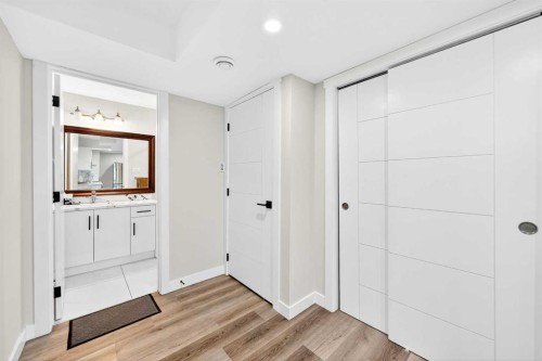 21 Panamount Street Nw, Calgary, AB - Indoor Photo Showing Other Room