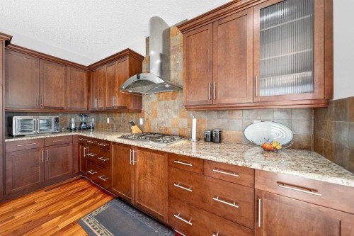 21 Panamount Street Nw, Calgary, AB - Indoor Photo Showing Kitchen