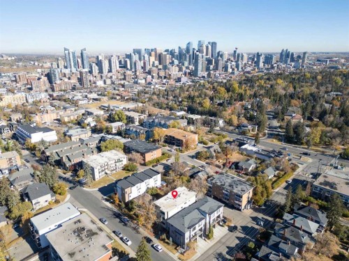 6-2512 15 Street Sw, Calgary, AB - Outdoor With View