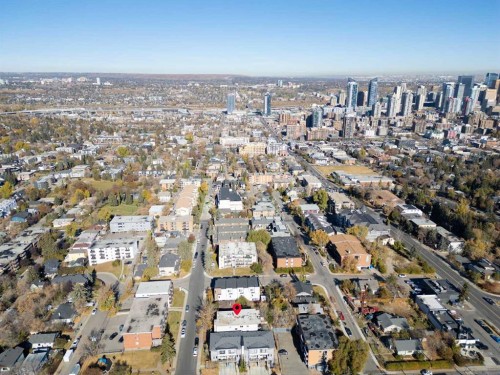 6-2512 15 Street Sw, Calgary, AB - Outdoor With View