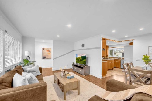 10012 Willowview Road Se, Calgary, AB - Indoor Photo Showing Living Room