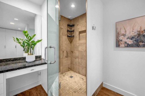 10012 Willowview Road Se, Calgary, AB - Indoor