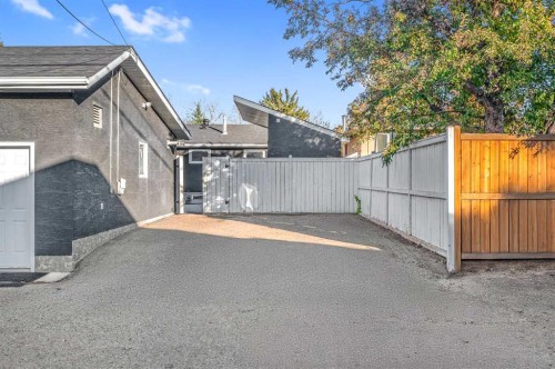 10012 Willowview Road Se, Calgary, AB - Outdoor