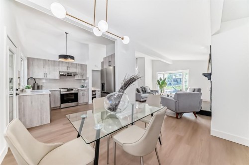 129 Glenpatrick Drive Sw, Calgary, AB - Indoor