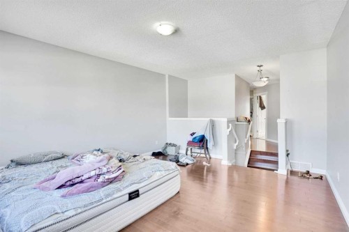 39 Saddleridge Close Ne, Calgary, AB - Indoor Photo Showing Bedroom
