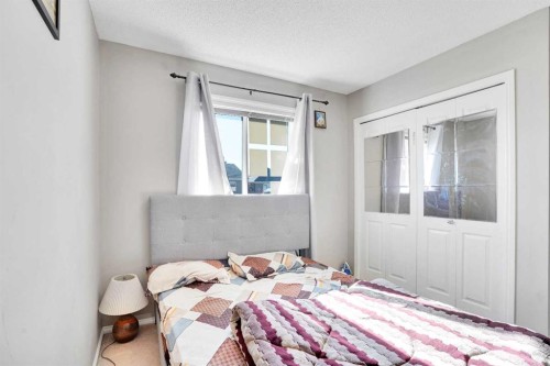 39 Saddleridge Close Ne, Calgary, AB - Indoor Photo Showing Bedroom