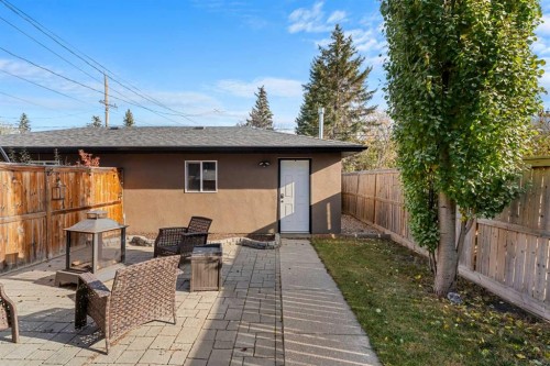 4530 20 Avenue Nw, Calgary, AB - Outdoor With Deck Patio Veranda