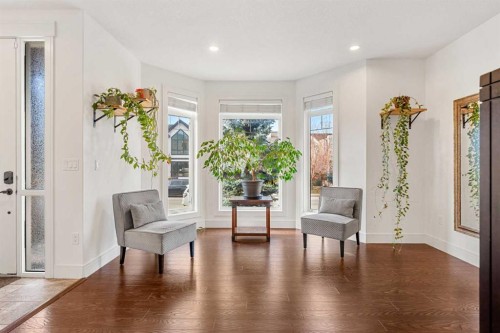 4530 20 Avenue Nw, Calgary, AB - Indoor