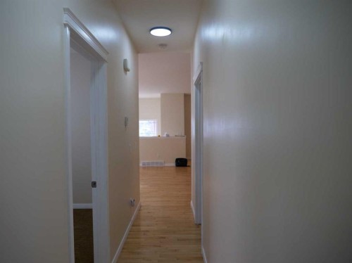 742 Carriage Lane Drive, Carstairs, AB - Indoor Photo Showing Other Room