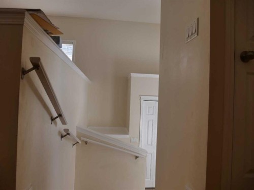 742 Carriage Lane Drive, Carstairs, AB - Indoor Photo Showing Other Room