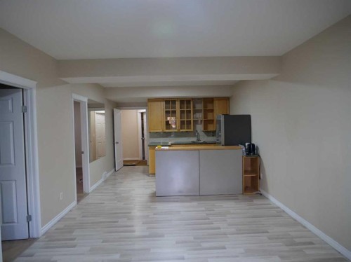 742 Carriage Lane Drive, Carstairs, AB - Indoor Photo Showing Other Room