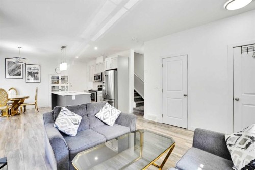 457 Canals Crossing Sw, Airdrie, AB - Indoor Photo Showing Living Room