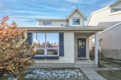 27 Strathearn Crescent SW Calgary, AB T3H 1K6