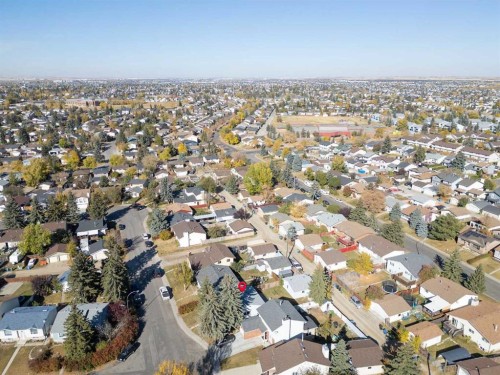 67 Fallswater Crescent Ne, Calgary, AB - Outdoor With View