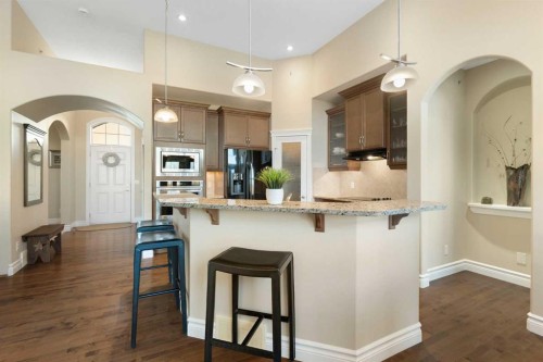 70 Muirfield Boulevard, Lyalta, AB - Indoor Photo Showing Kitchen With Upgraded Kitchen