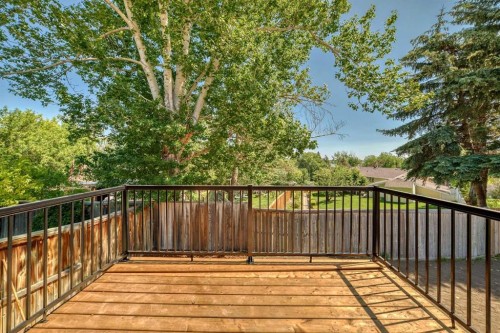 128 Cantrell Place Sw, Calgary, AB - Outdoor With Deck Patio Veranda