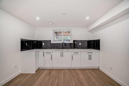 128 Cantrell Place Sw, Calgary, AB - Indoor