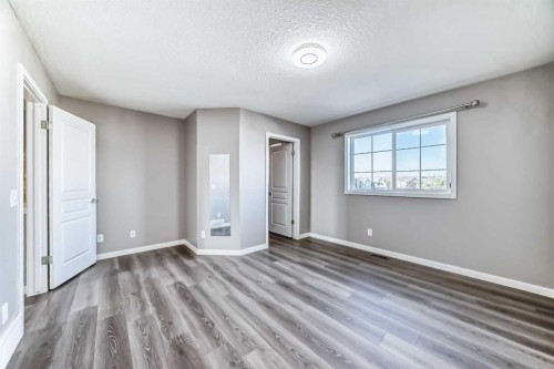392 Auburn Crest Way Se, Calgary, AB - Indoor Photo Showing Other Room