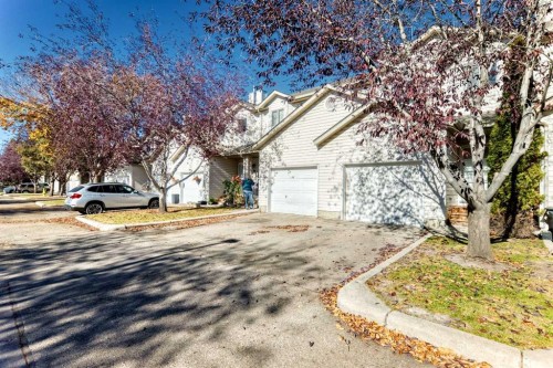 184 Mt Aberdeen Manor Se, Calgary, AB - Outdoor