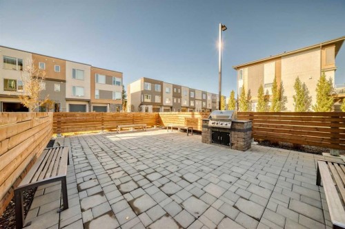 403-200 Shawnee Square Sw, Calgary, AB - Outdoor