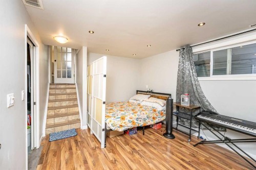 123 Castleglen Road Ne, Calgary, AB - Indoor