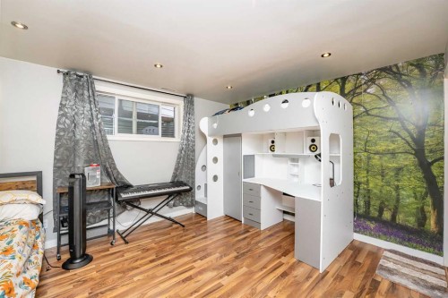 123 Castleglen Road Ne, Calgary, AB - Indoor