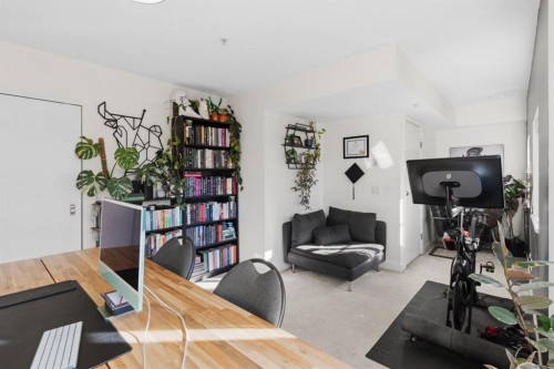 101-1818 14A Street Sw, Calgary, AB - Indoor Photo Showing Other Room