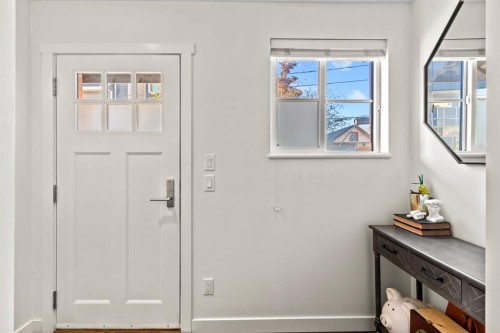 101-1818 14A Street Sw, Calgary, AB - Indoor Photo Showing Other Room