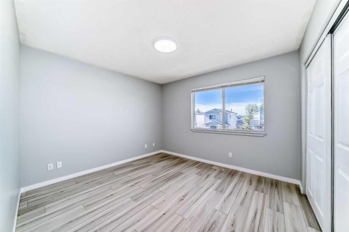 61 San Diego Way Ne, Calgary, AB - Indoor Photo Showing Other Room