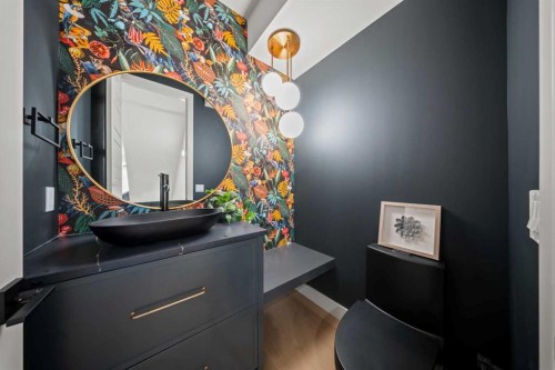 2519 19A Street Sw, Calgary, AB - Indoor Photo Showing Other Room