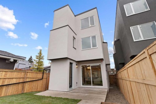 2519 19A Street Sw, Calgary, AB - Outdoor With Exterior