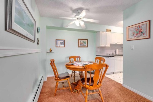 131-820 89 Avenue Sw, Calgary, AB - Indoor Photo Showing Dining Room