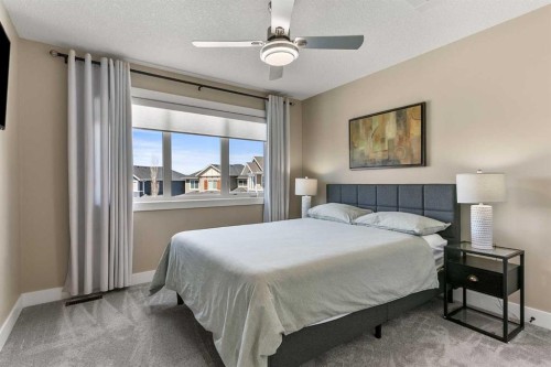 129 Auburn Sound Point Se, Calgary, AB - Indoor Photo Showing Bedroom