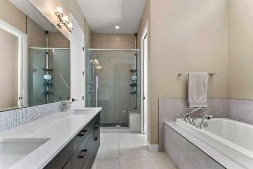 129 Auburn Sound Point Se, Calgary, AB - Indoor Photo Showing Bathroom