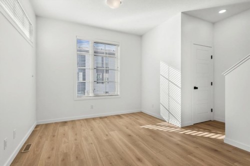 90 Walgrove Common Se, Calgary, AB - Indoor Photo Showing Other Room